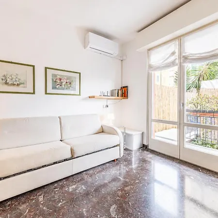 Apartmán Casa Clementina - Confortevole E Centrale, A Pochi Passi Dal Mare