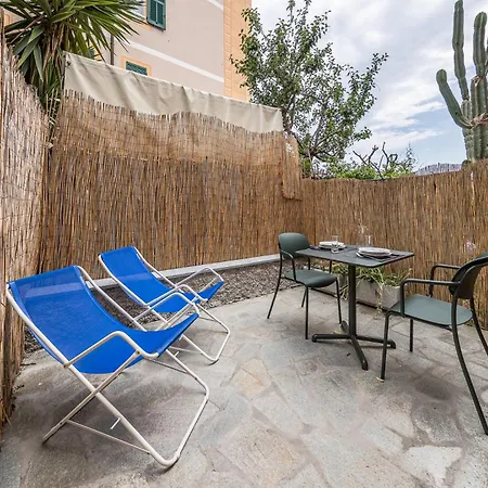 Casa Clementina - Confortevole E Centrale, A Pochi Passi Dal Mare *