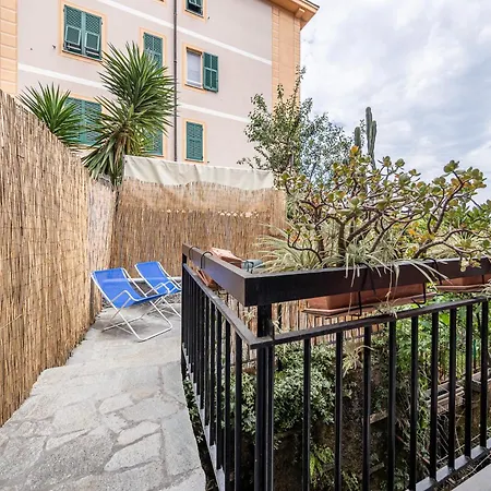 Casa Clementina - Confortevole E Centrale, A Pochi Passi Dal Mare Apartmán *