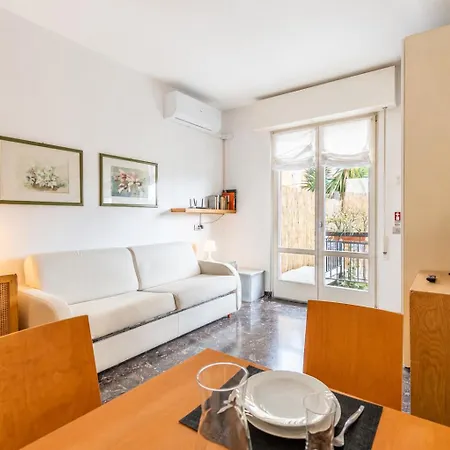 Casa Clementina - Confortevole E Centrale, A Pochi Passi Dal Mare *