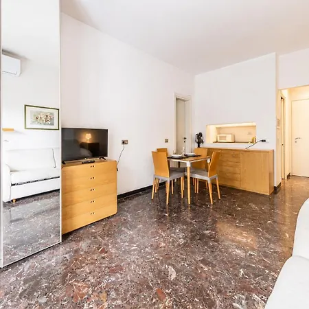 Casa Clementina - Confortevole E Centrale, A Pochi Passi Dal Mare