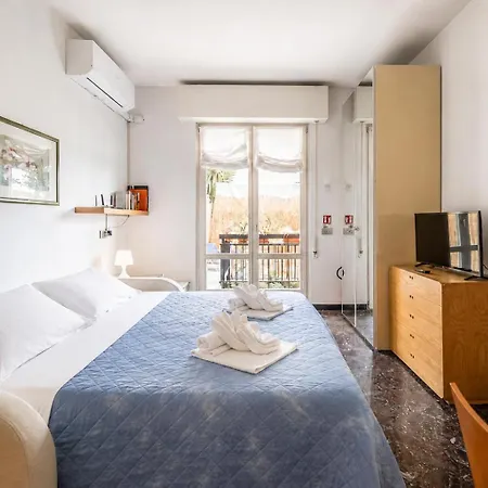 Casa Clementina - Confortevole E Centrale, A Pochi Passi Dal Mare *