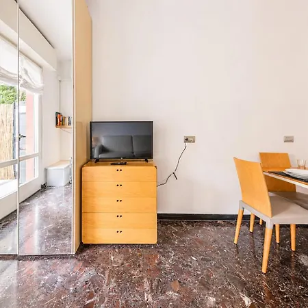 Casa Clementina - Confortevole E Centrale, A Pochi Passi Dal Mare